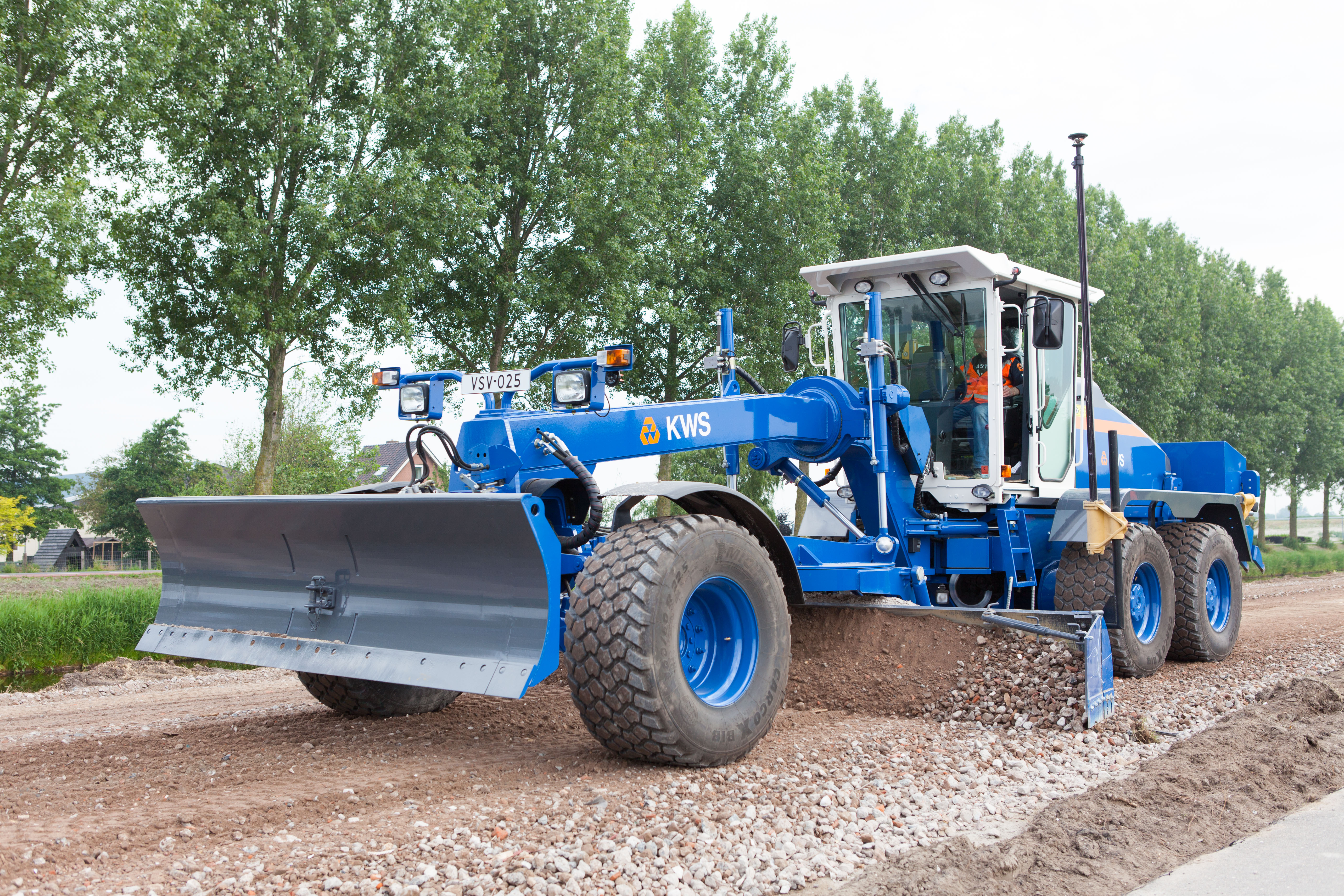 20150717 Grader 001.jpg